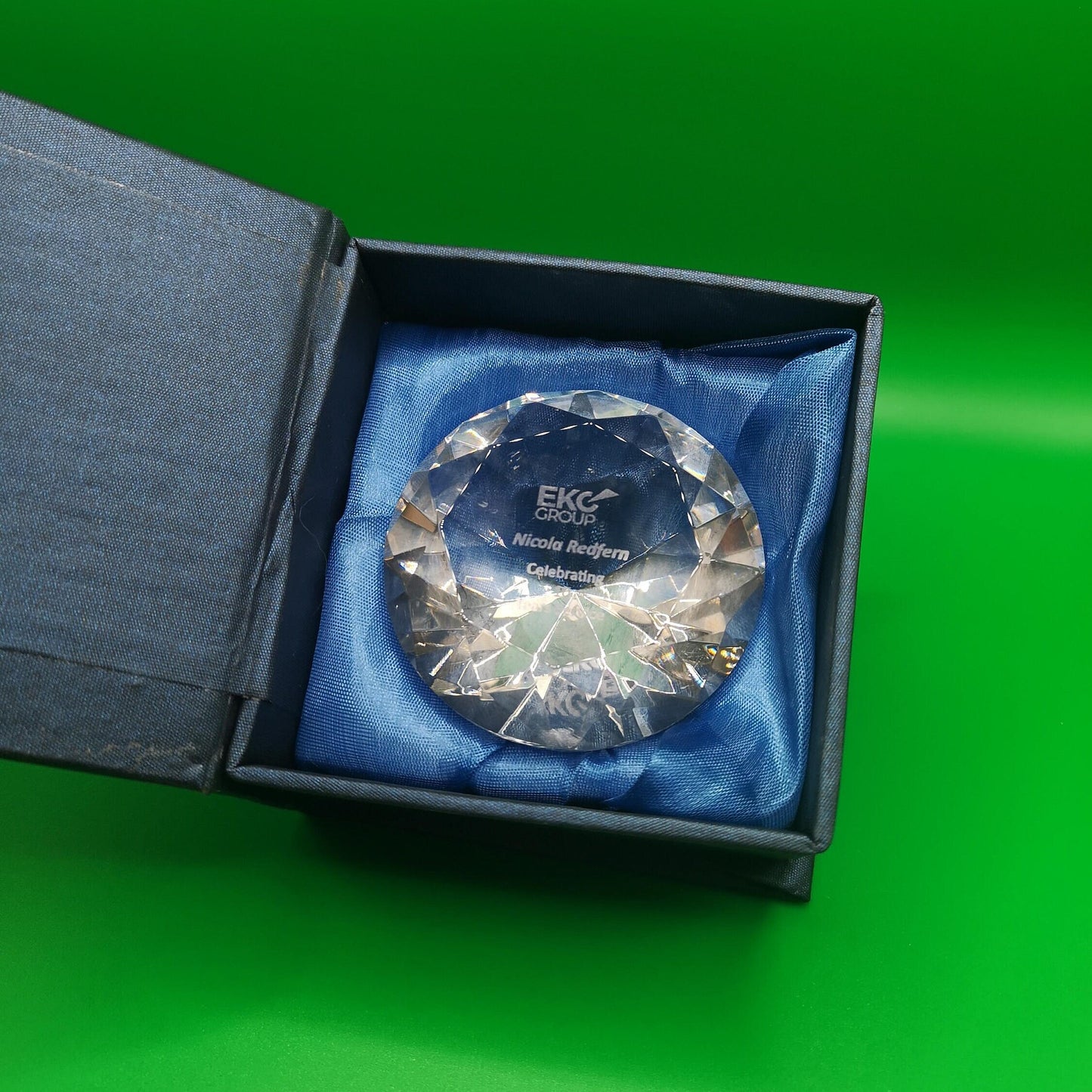 Diamond Paperweight with Custom Laser Engraving. Ideal for Anniversaries, Achievements and Presentations