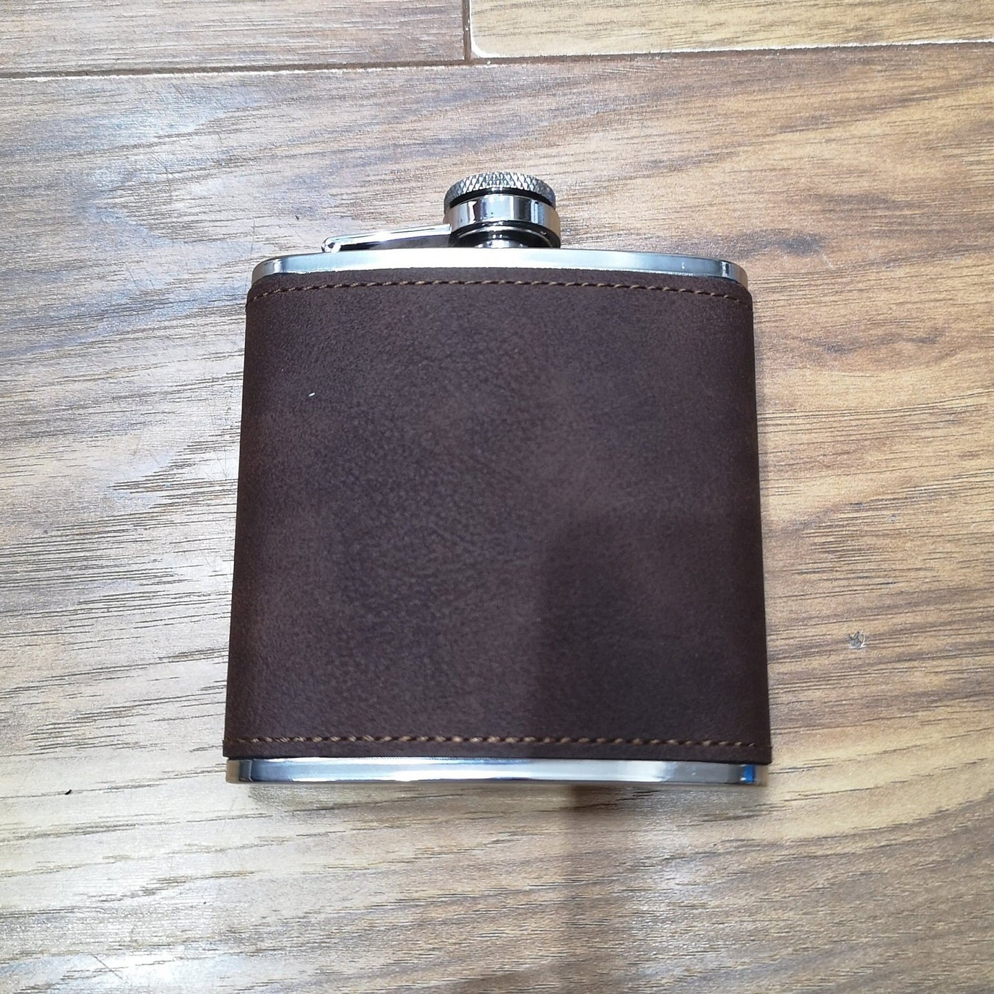 Personalised Engraved Leather 6oz Hip Flask - Multiple Colours Available